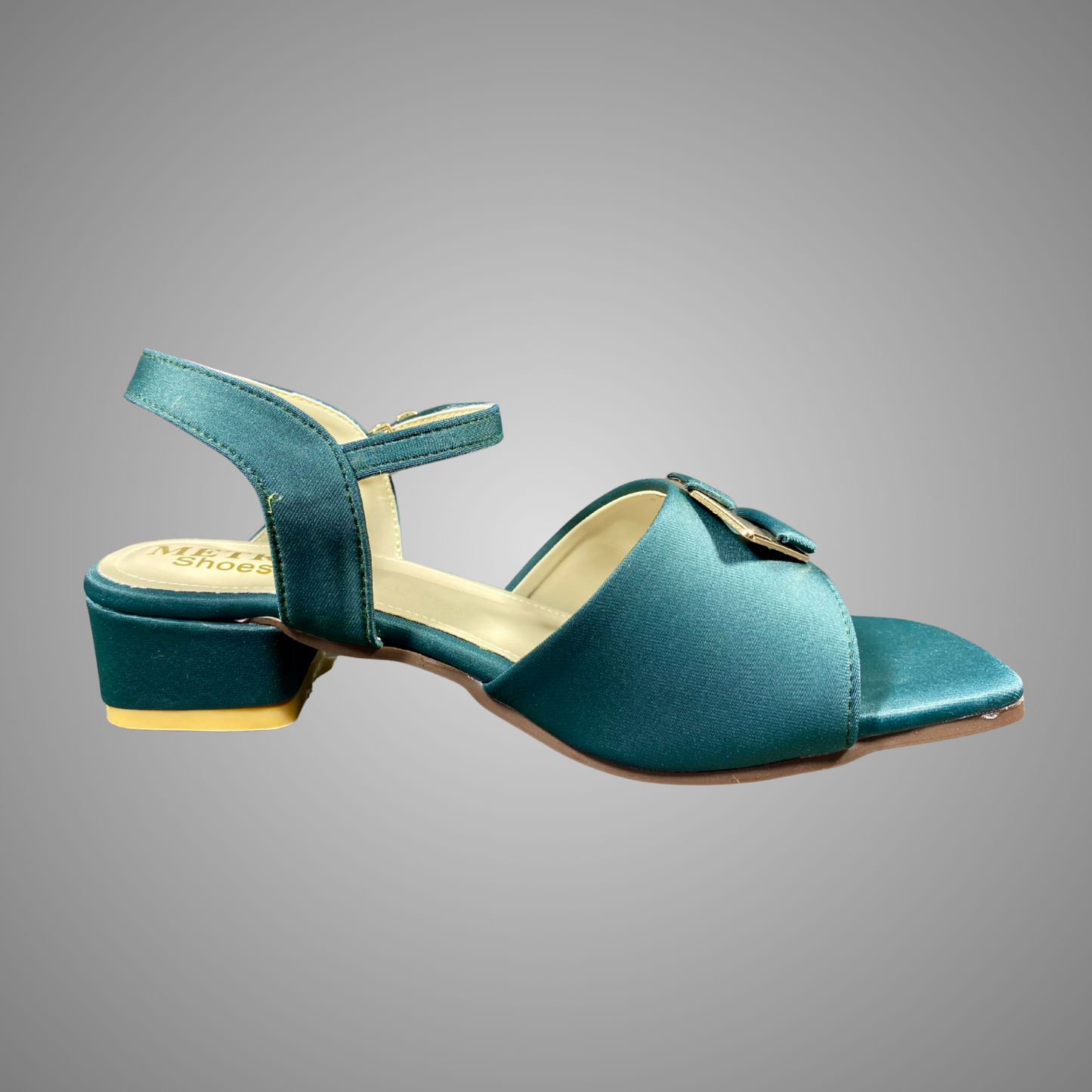 Block Heel Sandals with Buckle Strap