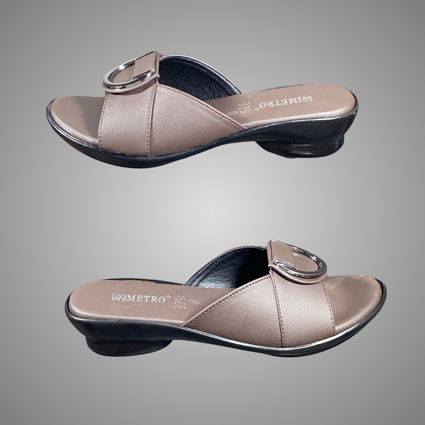 Flat Casual Chappal with Buckle Design